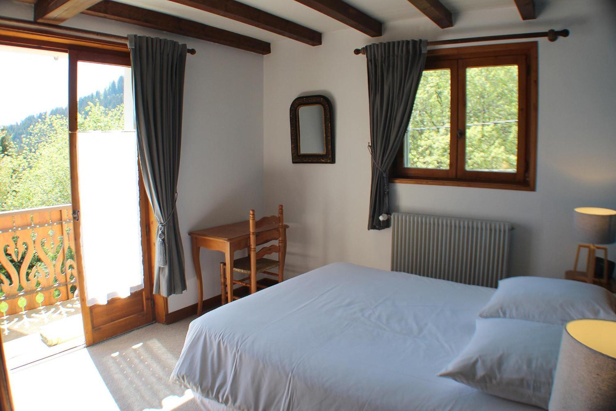Le Taconet Hotel Le Praz de Lys Bilik gambar