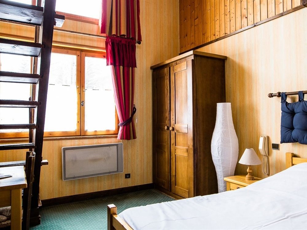 Le Taconet Hotel Le Praz de Lys Luaran gambar